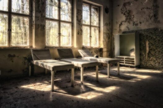 sanatorium 4160287 1920 scaled